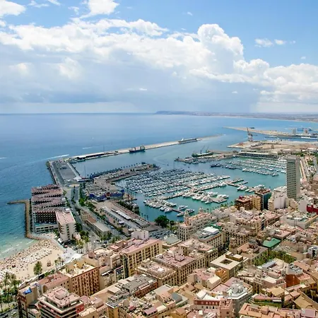 Apartment Suite, City&mountain View