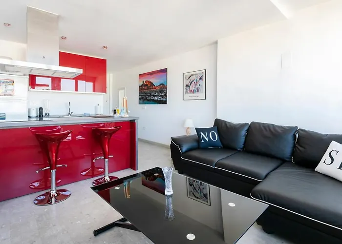 Suite, & Mountain View *