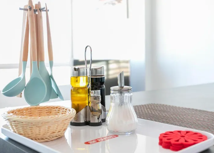 Suite, & Mountain View Апартаменты