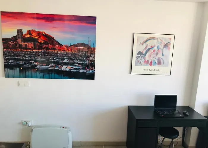 Suite, & Mountain View * Аликанте